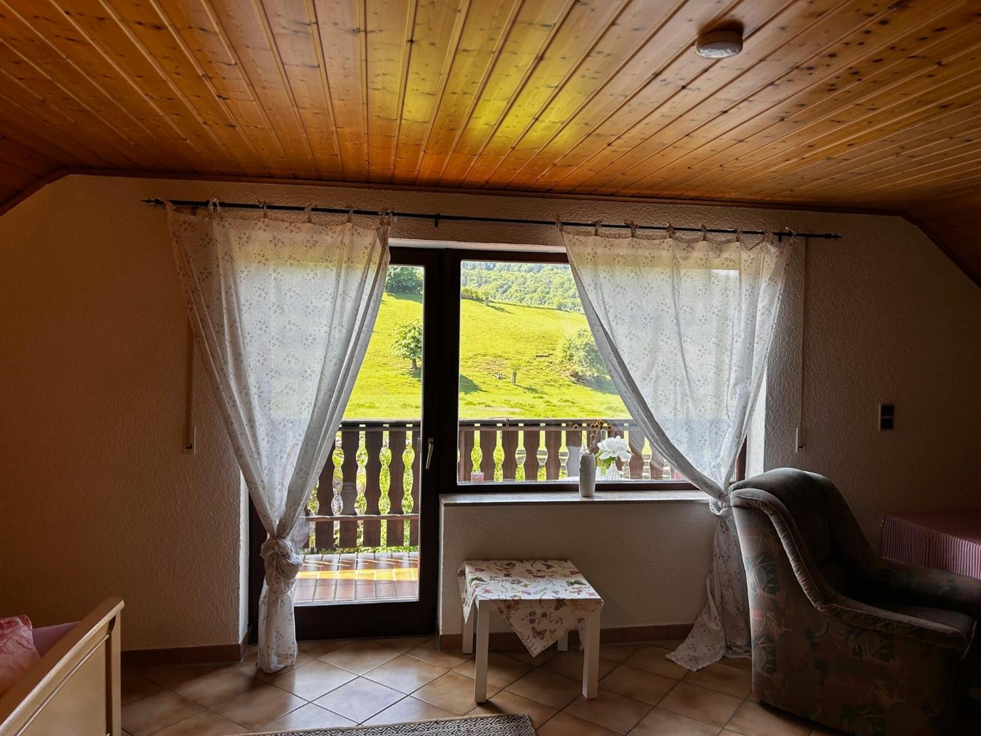 Pension Margarete Handthal Buitenkant foto